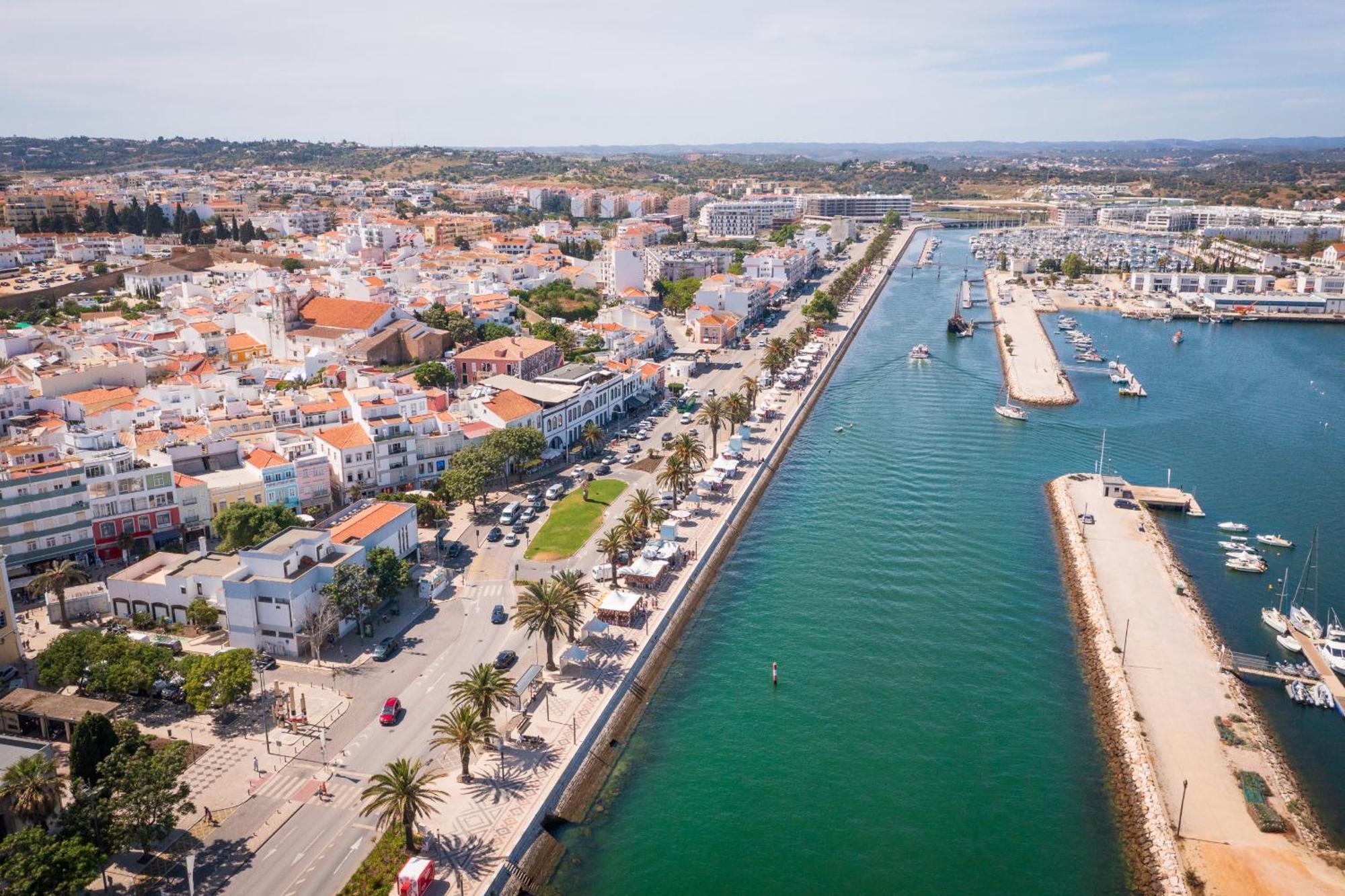 Апартаменты Fabrica Da Ribeira 80 By Destination Algarve Лагуш Экстерьер фото