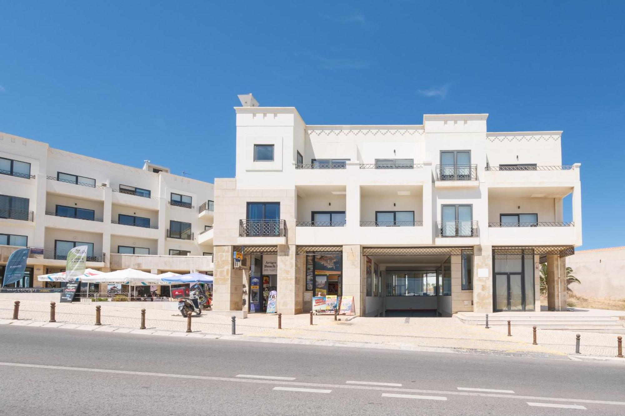 Апартаменты Fabrica Da Ribeira 80 By Destination Algarve Лагуш Экстерьер фото